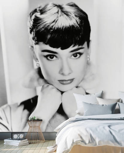 mustavalkoinen elokuvan taustakuvamaalaus nimeltä Audrey Hepburn makuuhuoneisiin, olohuoneisiin ja kotitoimistoihin
