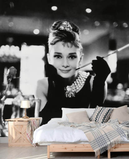 mural de papel pintado de película en blanco y negro llamado Audrey Hepburn (Desayuno con diamantes) III para dormitorios, salas de estar y oficinas en casa