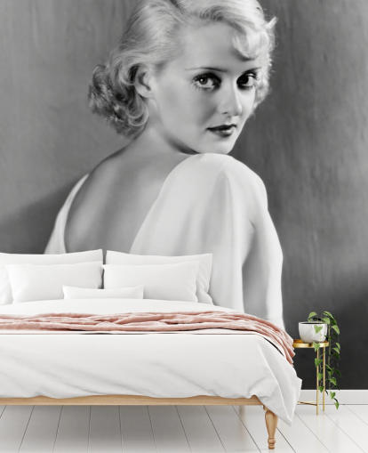 Schwarz-Weiß-Filmtapete namens Bette Davis für Schlafzimmer, Heimbüros und mehr Schwarz-Weiß-Filmtapete namens Bette Davis für Schlafzimmer, Heimbüros und mehr