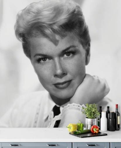 black and white doris day wallpaper mural called Doris Day (The Man Who Knew Too Much)