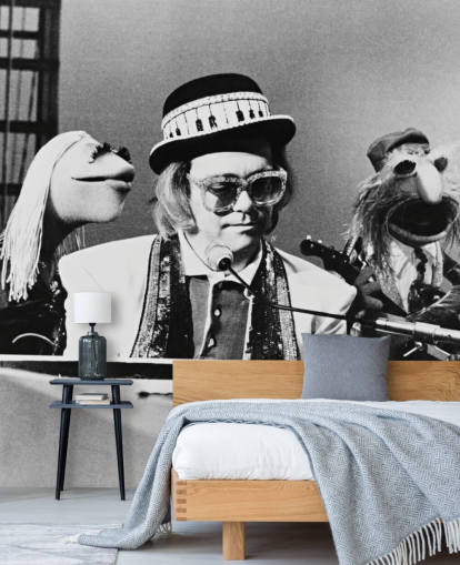 mural de papel de parede de programa de TV em preto e branco chamado Elton John (The Muppet Show) para quartos e escritórios domésticos