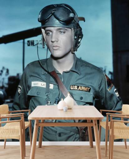Carta da parati murale con film Elvis Presley chiamata Elvis Presley (G.I. Blues) per salotti e camere da letto