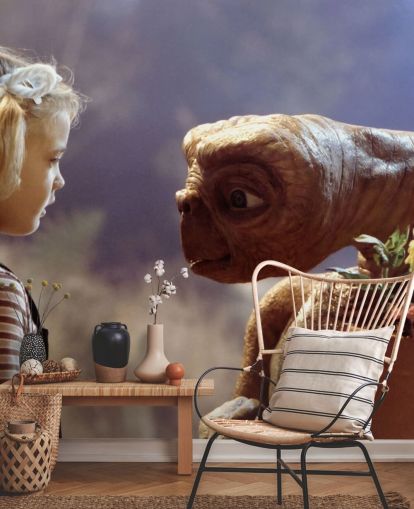 farvet ET tapetmaleri kaldet E.T. the Extra-Terrestrial til soveværelser og biografrum farvet ET tapetmaleri kaldet E.T. the Extra-Terrestrial til soveværelser og biografrum
