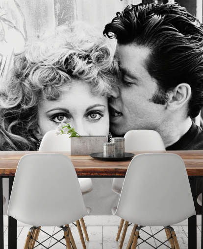 sort og hvidt fedt tapetmaleri kaldet Olivia Newton-John & John Travolta (Grease) II sort og hvidt fedt tapetmaleri kaldet Olivia Newton-John & John Travolta (Grease) II