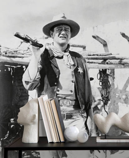 svartvitt john wayne väggmålning som heter John Wayne (Rio Bravo) 