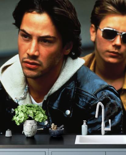 gekleurde muurschildering van Keanu Reeves en River Phoenix genaamd Keanu Reeves & River Phoenix (My Own Private Idaho) gekleurde muurschildering van Keanu Reeves en River Phoenix genaamd Keanu Reeves & River Phoenix (My Own Private Idaho)