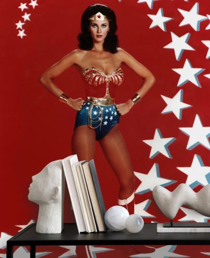 rote, weiße und blaue Wonder Woman-Tapete namens Wonder Woman für Schlafzimmer und Unternehmen