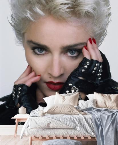 mural de papel pintado de un músico llamado Madonna (¿Quién es esa chica?) para dormitorios y salas de estar mural de papel pintado de un músico llamado Madonna (¿Quién es esa chica?) para dormitorios y salas de estar