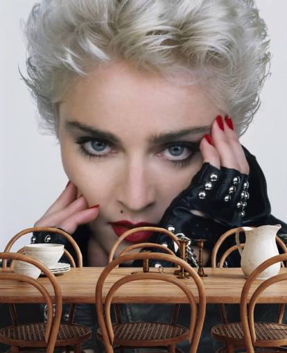 papier peint mural de musicien appelé Madonna (Who's That Girl ?) pour les chambres et les salons