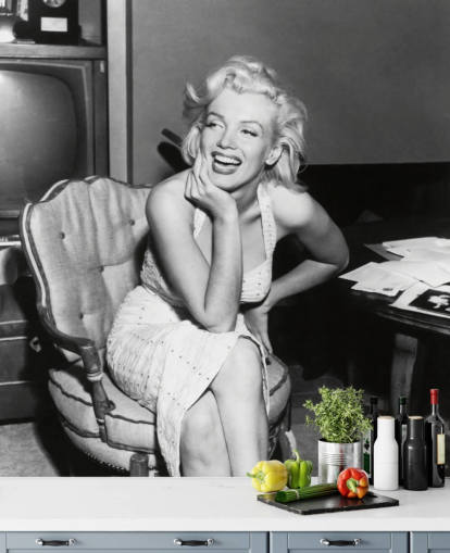 mustavalkoinen elokuvan taustakuvamaalaus nimeltä Marilyn Monroe makuuhuoneisiin, olohuoneisiin ja elokuvateatterihuoneisiin