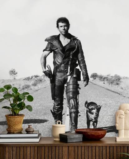 mural de papel de parede mad max preto e branco chamado Mad Max 2 Road Warrior para quartos, empresas e escritórios domésticos mural de papel de parede mad max preto e branco chamado Mad Max 2 Road Warrior para quartos, empresas e escritórios domésticos