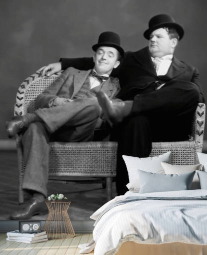 sort/hvidt klassisk filmtapet vægmaleri kaldet Laurel og Hardy II til hjem og virksomheder sort/hvidt klassisk filmtapet vægmaleri kaldet Laurel og Hardy II til hjem og virksomheder