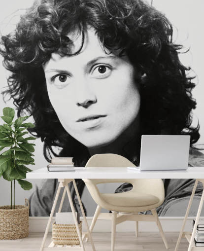 papier peint mural de film en noir et blanc appelé Sigourney Weaver II (Alien) pour les chambres et les bureaux à domicile