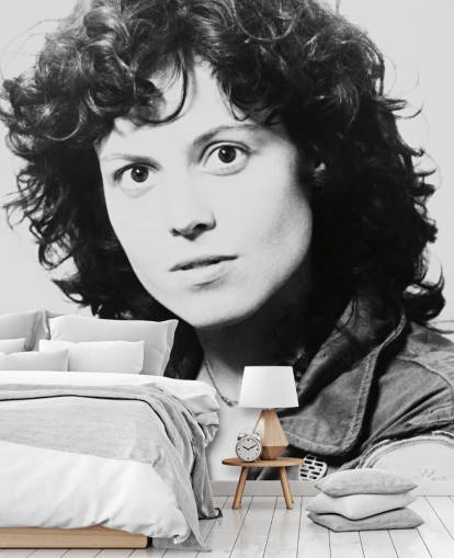 Schwarzweiß-Filmtapete Sigourney Weaver II (Alien) für Schlafzimmer und Heimbüros