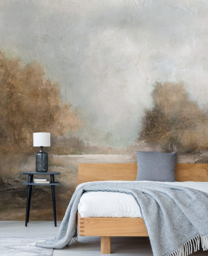 carta da parati astratta marrone chiaro chiamata Creekside Stillness di Carol Robinson