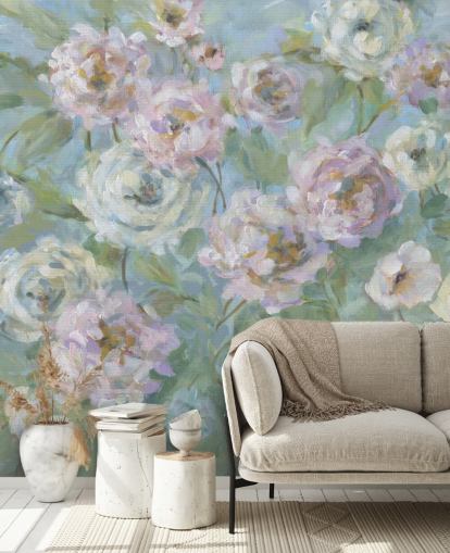 mural de papel pintado de jardín rosa, blanco y verde llamado Delicate Rose Garden de Carol Robinson para salas de estar y dormitorios
