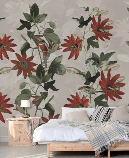 carta da parati murale floreale rossa e verde chiamata Clematis II di Marina Stupakova per camere da letto e salotti