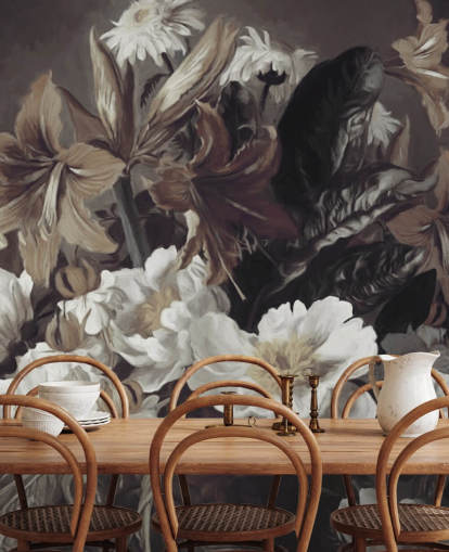 mural de papel pintado floral atrevido llamado Iris and Gerbers de Marina Stupakova para dormitorios y salas de estar mural de papel pintado floral atrevido llamado Iris and Gerbers de Marina Stupakova para dormitorios y salas de estar