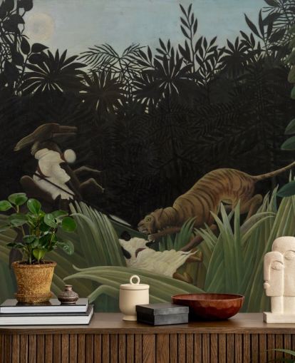 Kunsttapete mit dem Titel Scout Attacked by a Tiger von Henri Rousseau Kunsttapete mit dem Titel Scout Attacked by a Tiger von Henri Rousseau