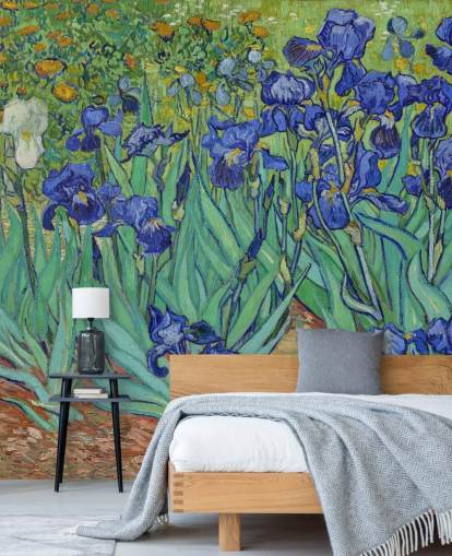 vihreä ja violetti taideseinämaalaus nimeltä Irises by Van Gogh makuuhuoneisiin, olohuoneisiin ja kylpyhuoneisiin