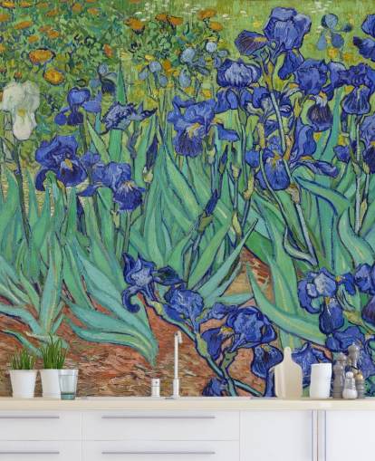 fresque murale d'art verte et violette appelée Irises de Van Gogh pour les chambres, les salons et les salles de bain