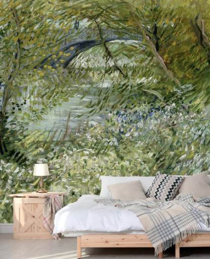 groene kunstbehangmuurschildering genaamd River Bank in Springtime van Vincent van Gogh