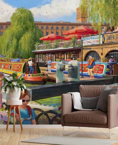 colorido mural de papel pintado con escenas londinenses llamado Camden Lock de Daniel Rodgers para residencias de ancianos