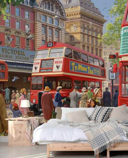 Buntes, individuell gestaltbares Wandbild aus vergangenen Zeiten namens Victoria Station von Daniel Rodgers für Pflegeheime