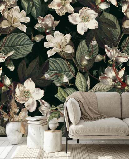 bloemenmuurschildering genaamd Dark Garden IX van Burcu Korkmazyurek voor woon- en slaapkamers