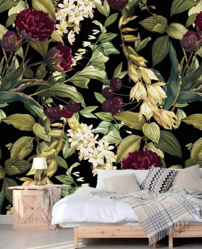 donkere bloemenmuurschildering genaamd Dark Garden VIII van Burcu Korkmazyurek