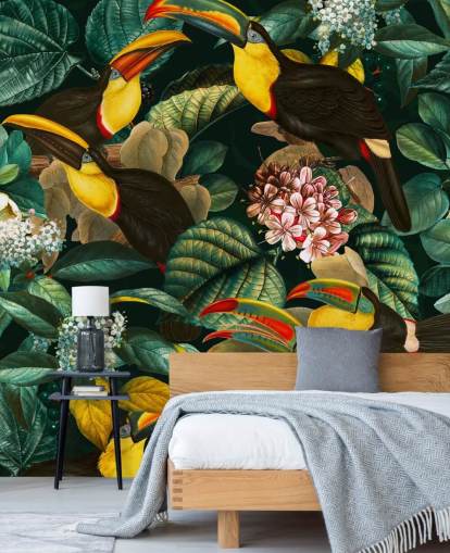 mural de papel pintado floral llamado Floral and Birds Vintage Garden Night II de Burcu Korkmazyurek