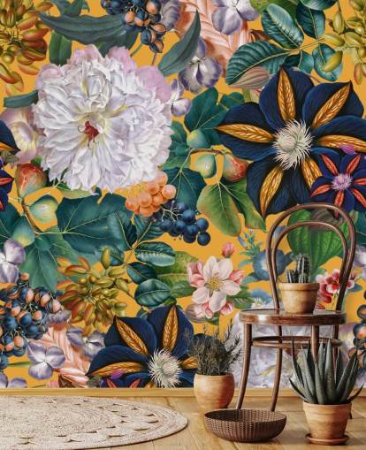 mural de papel de parede floral chamado Garden of Eden II de Burcu Korkmazyurek para quartos e corredores