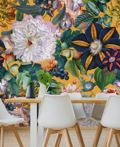 mural de papel pintado floral llamado Garden of Eden II de Burcu Korkmazyurek para dormitorios y pasillos