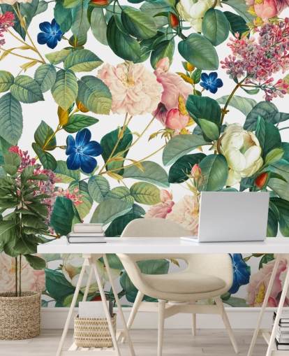 mural de parede floral chamado Garden of Eden III de Burcu Korkmazyurek para quartos, corredores e salas de estar