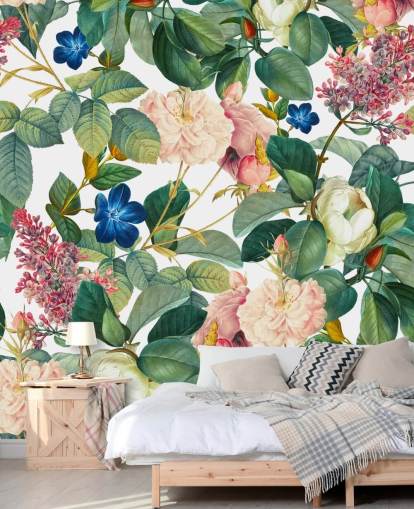 fresque murale florale intitulée Garden of Eden III de Burcu Korkmazyurek pour les chambres, les couloirs et les salons