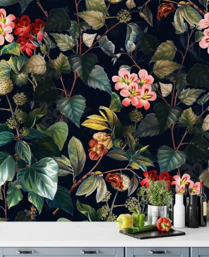 papier peint floral appelé Magical Forest II de Burcu Korkmazyurek pour les chambres et les salons