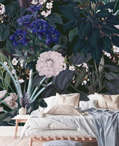 papier peint mural de jardin appelé Midnight Garden IX de Burcu Korkmazyurek pour les chambres et les salons