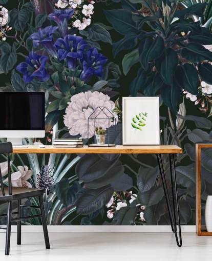 papier peint mural de jardin appelé Midnight Garden IX de Burcu Korkmazyurek pour les chambres et les salons