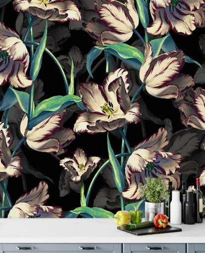 stort blomstertapet vægmaleri kaldet Night Forest XIII af Burcu Korkmazyurek til soveværelser og lounger