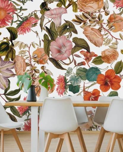 Blumentapete namens Romantic Garden von Burcu Korkmazyurek für Wohn- und Schlafzimmer