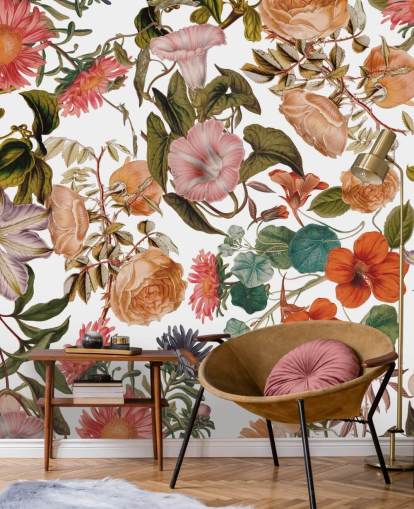 Blumentapete namens Romantic Garden von Burcu Korkmazyurek für Wohn- und Schlafzimmer Blumentapete namens Romantic Garden von Burcu Korkmazyurek für Wohn- und Schlafzimmer