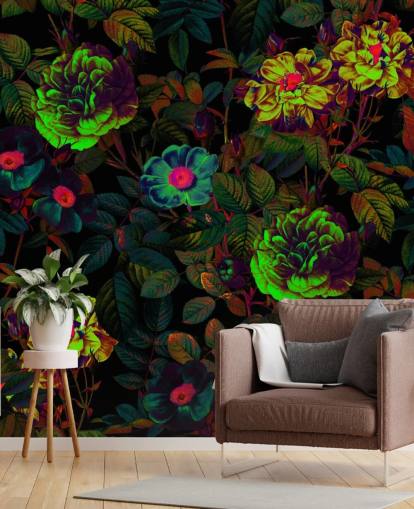 neon bloemenmuurschildering genaamd Neon Night Garden van Burcu Korkmazyurek voor slaapkamers, woonkamers en badkamers neon bloemenmuurschildering genaamd Neon Night Garden van Burcu Korkmazyurek voor slaapkamers, woonkamers en badkamers
