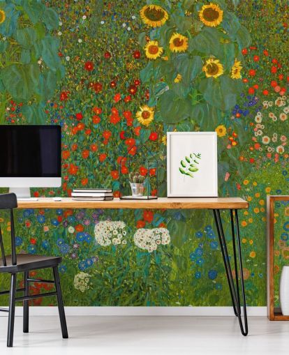fine art behangmuurschildering genaamd Farm Garden with Sunflowers van Gustav Klimt voor slaapkamers, keukens en lounges