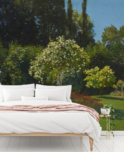 kunstmuurschildering genaamd Lady in the Garden van Claude Monet voor woonkamers en eetkamers