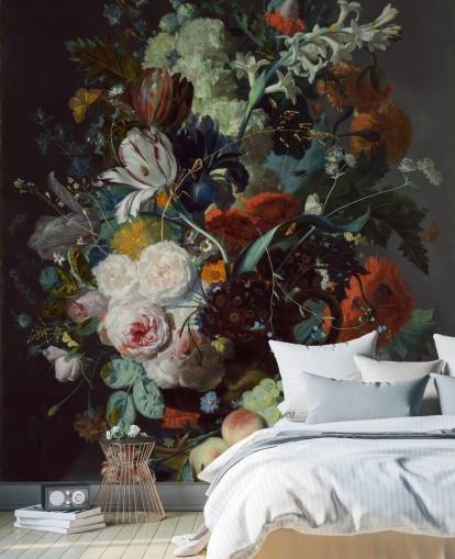 papel de parede floral chamado Still Life with Flowers and Fruit (1715) de Jan van Huysum para quartos e 