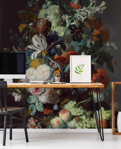 papel de parede floral chamado Still Life with Flowers and Fruit (1715) de Jan van Huysum para quartos e 