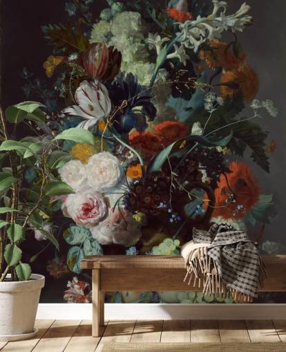carta da parati floreale chiamata Natura morta con fiori e frutta (1715) di Jan van Huysum per camere da letto e 