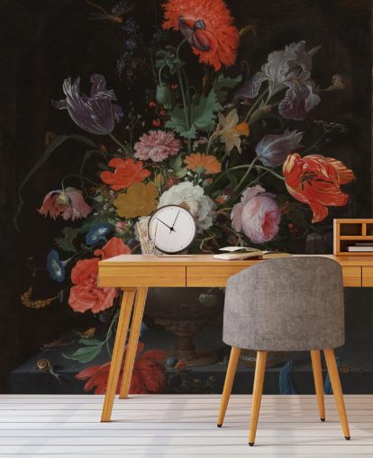 florale Kunsttapete namens Stillleben mit Blumen und einer Uhr von Abraham Mignon für Wohn- und Schlafzimmer