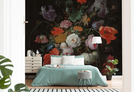 papel de parede floral de belas artes chamado Still Life with Flowers and a Watch de Abraham Mignon para salas de estar e quartos