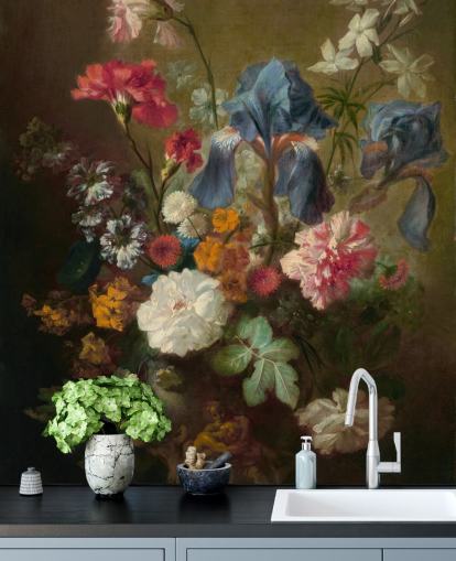 Blumentapete namens Vase of Flowers IV von Jan van Huysum für Wohn- und Schlafzimmer